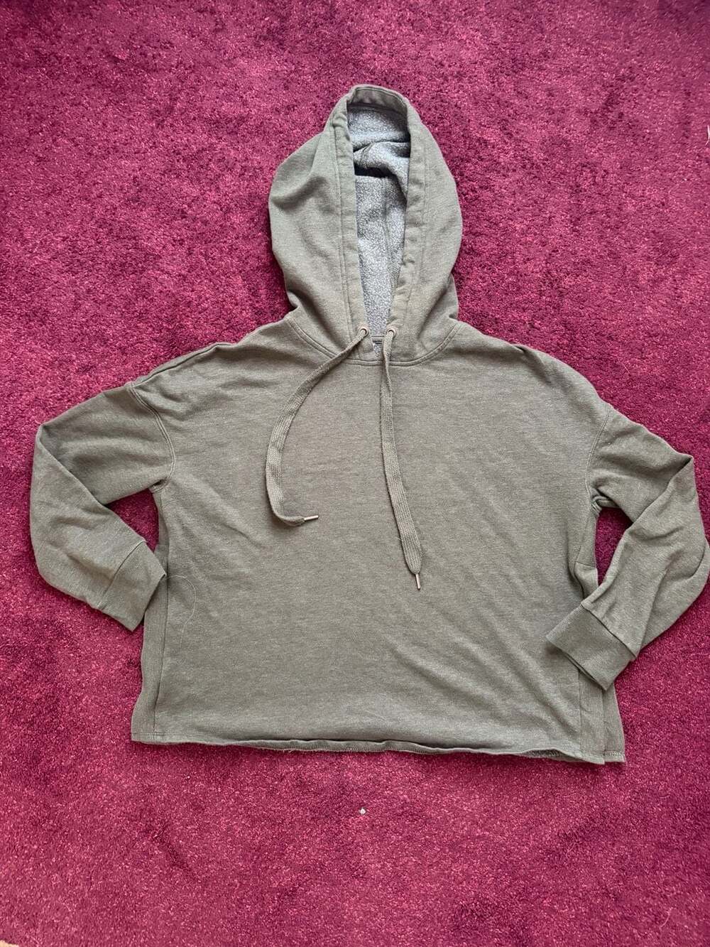Olive Green Cropped Pullover Hoodie with Side Slits